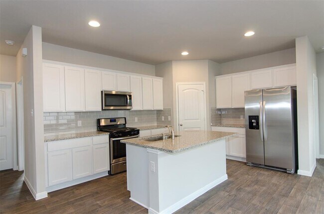 Building Photo - 392 Fall Aster Dr