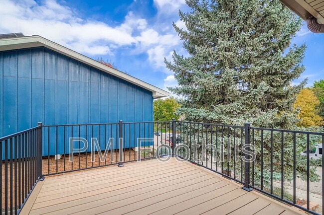 Building Photo - 10909 W 65th Way