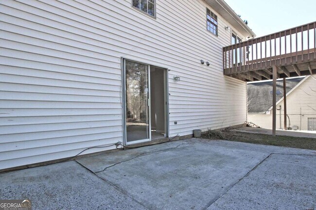 Building Photo - 3657 River Ridge Ct