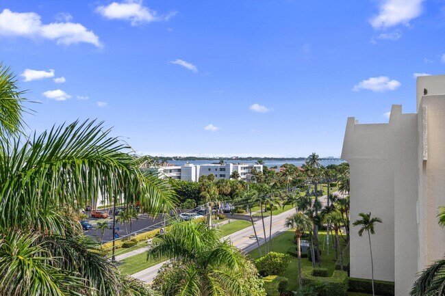 Building Photo - 3540 S Ocean Blvd