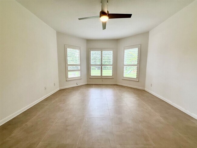 Building Photo - 8431 Big Bend Dr