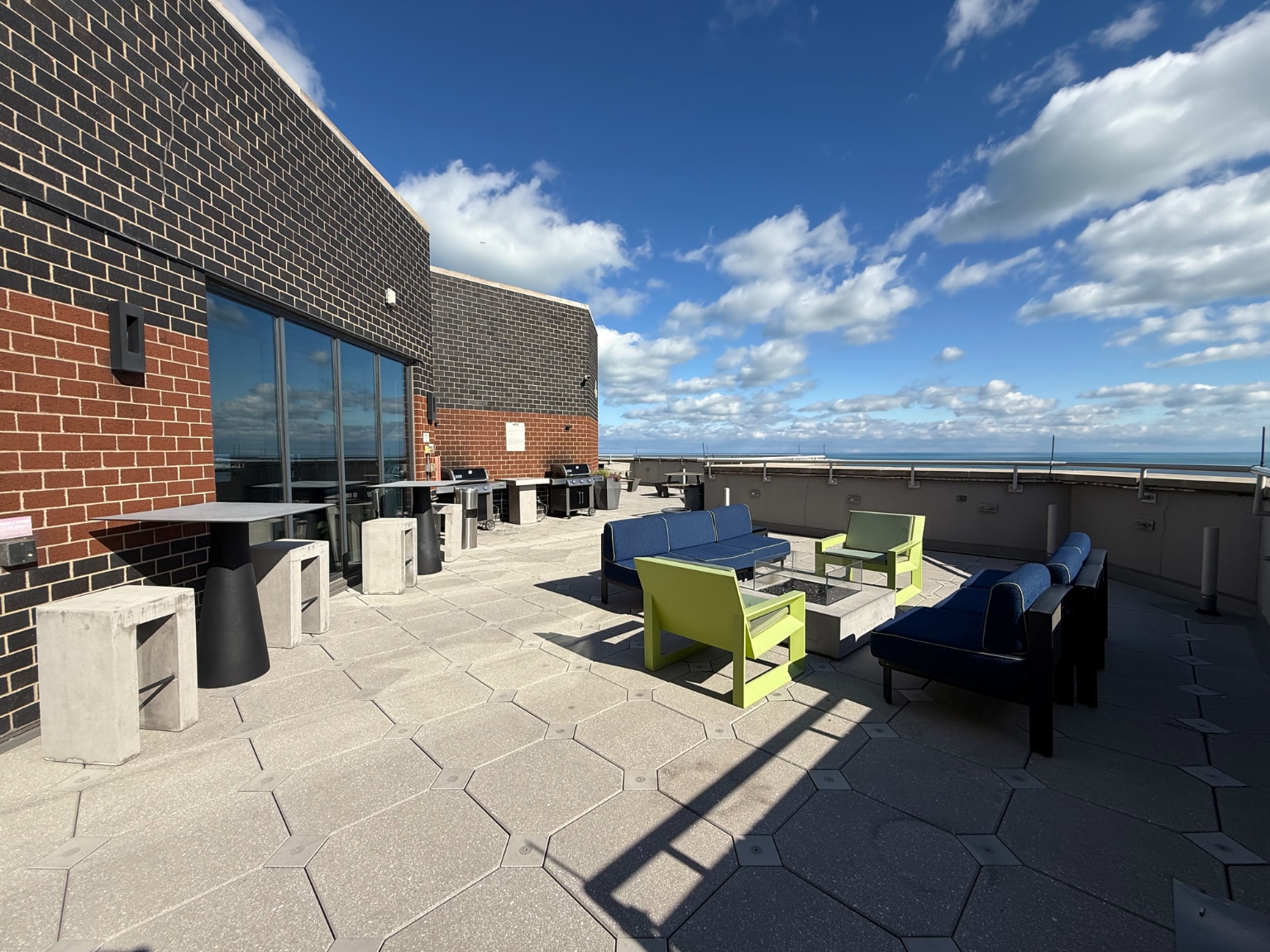 Sun Deck - 3660 N Lake Shore Dr