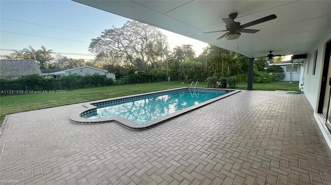 Building Photo - 3 br, 2 bath House - 8320 SW 142nd St