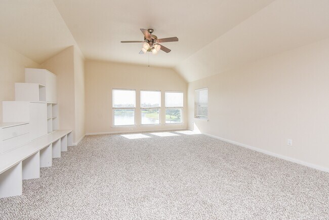 Building Photo - 6203 Ledger Ln