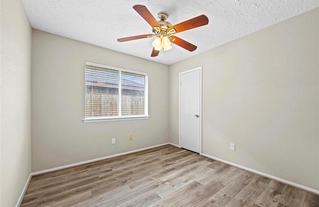 Building Photo - 15711 Roxton Ridge Dr