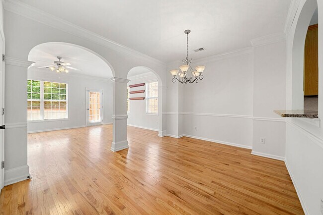 Building Photo - 1425 Ferocity Ridge Way NW