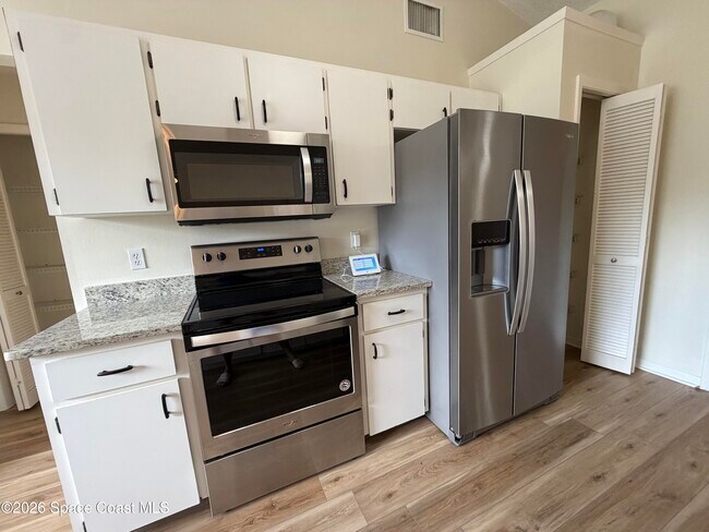 Building Photo - 1460 Heartwellville St NW