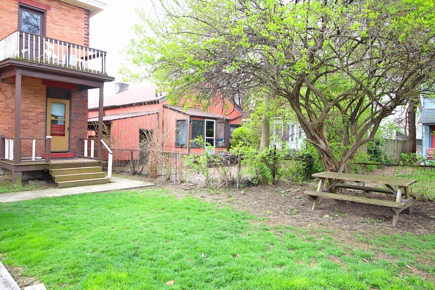 Back entrance and yard - 70 E Hudson St