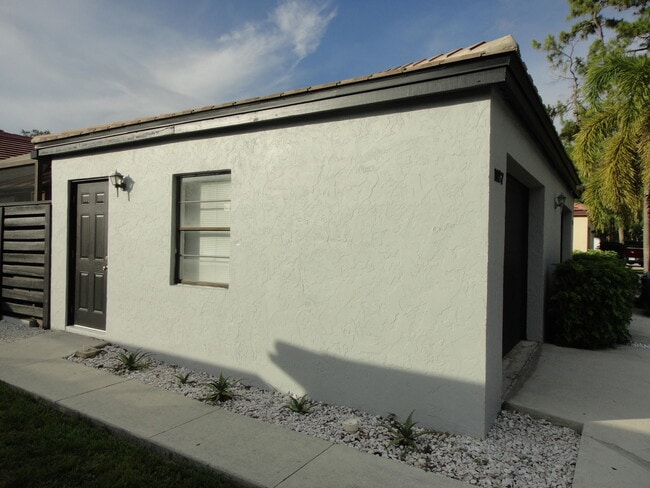 Building Photo - 1187 Periwinkle Pl