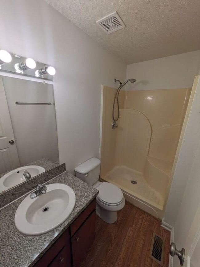Building Photo - 3BD/2BA Single Family Home in Conover, NC!