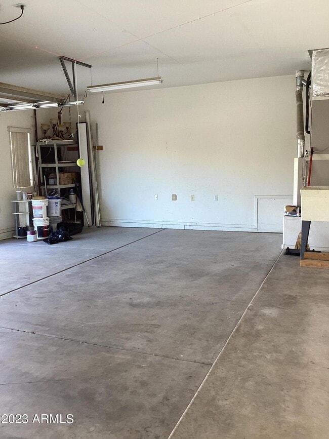 Building Photo - 2331 W Toledo Pl