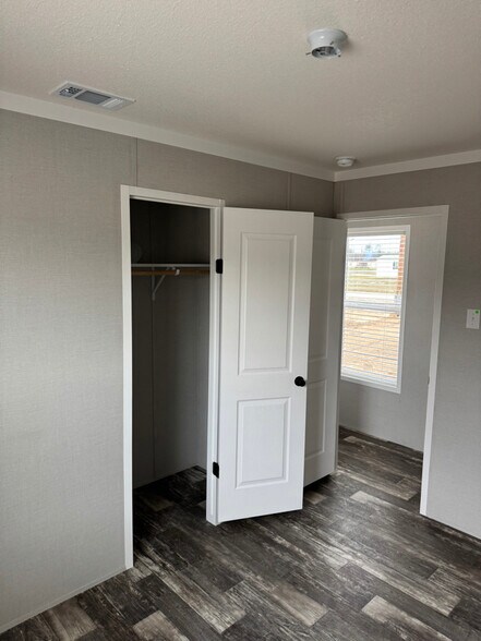 Building Photo - 226 Patriot Ln