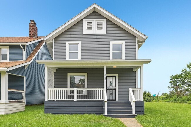 Primary Photo - 1025 Howard St