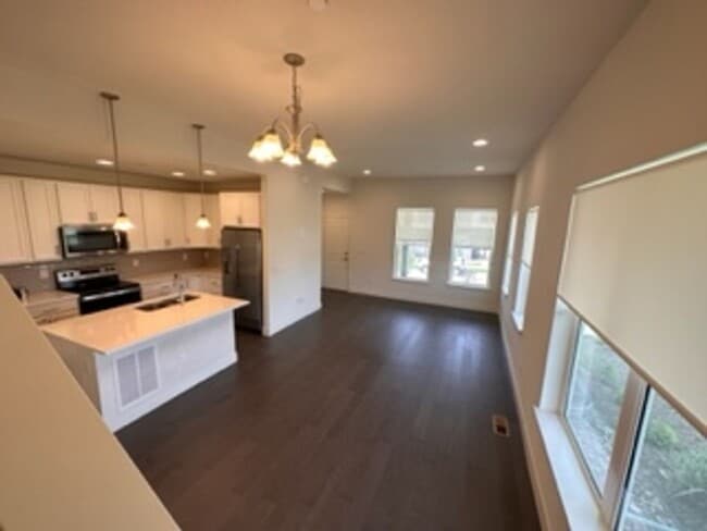 Building Photo - NEW BUILD 4 Bed 3.5 Bath Townhome In Superior-Available Now!