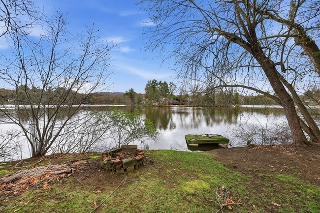 Building Photo - 2597 Boston Rd