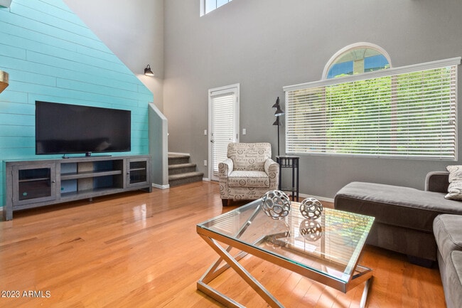 Building Photo - 2150 W Alameda Rd