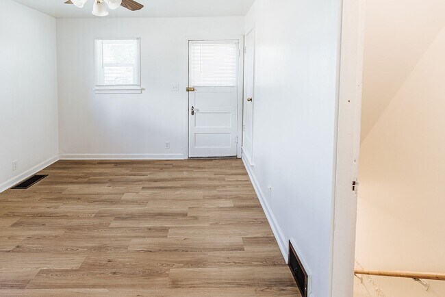 Building Photo - 175 S 100 W