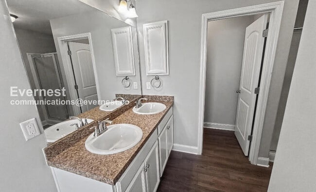 Building Photo - 136 Pitts Griffin Drive