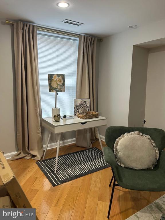 Building Photo - 414 Durfor St