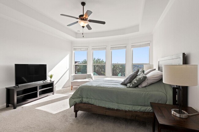 Building Photo - 4700 Topacio Dr