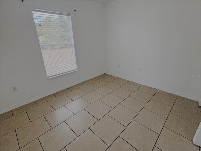 Building Photo - 3668 SW 133rd Loop