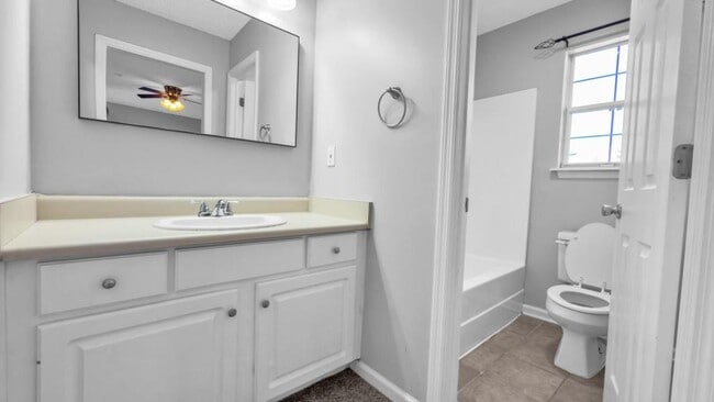 Building Photo - 3713 Mulligan Rd