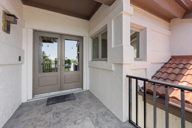 Building Photo - 3505 Harbor Dr
