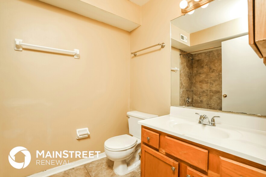 Building Photo - 6787 Brittany Chase Ct