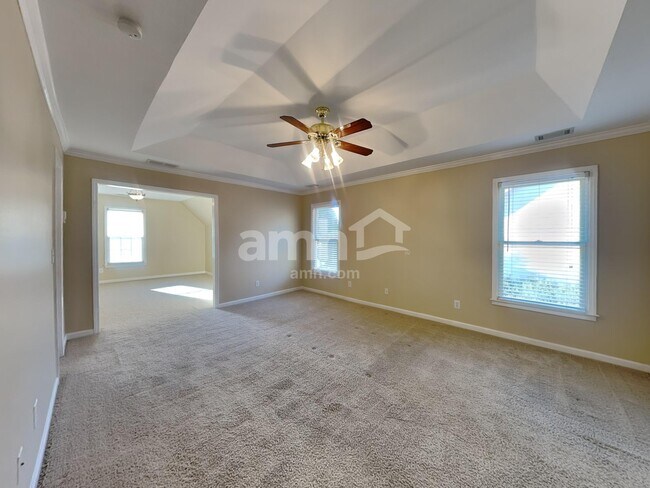 Building Photo - 5435 Silk Oak Way