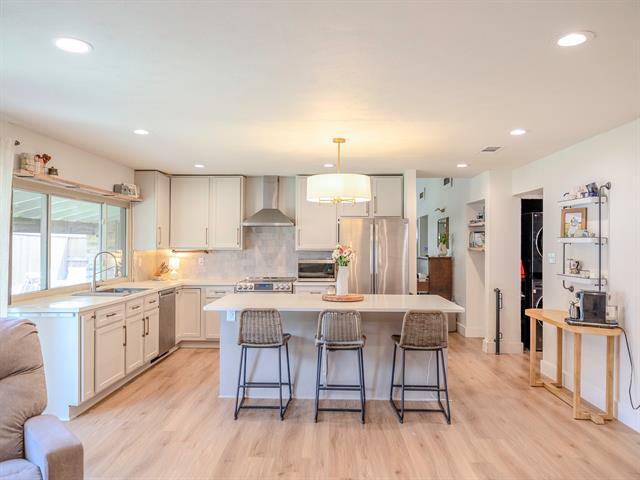 Building Photo - 2207 Marble Falls Dr