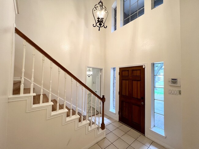 Building Photo - 13310 Misty Mill Dr