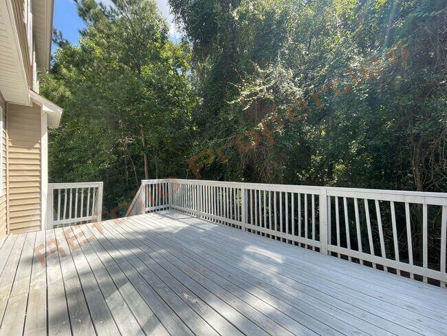 Building Photo - 112 Taylors Creek Ct