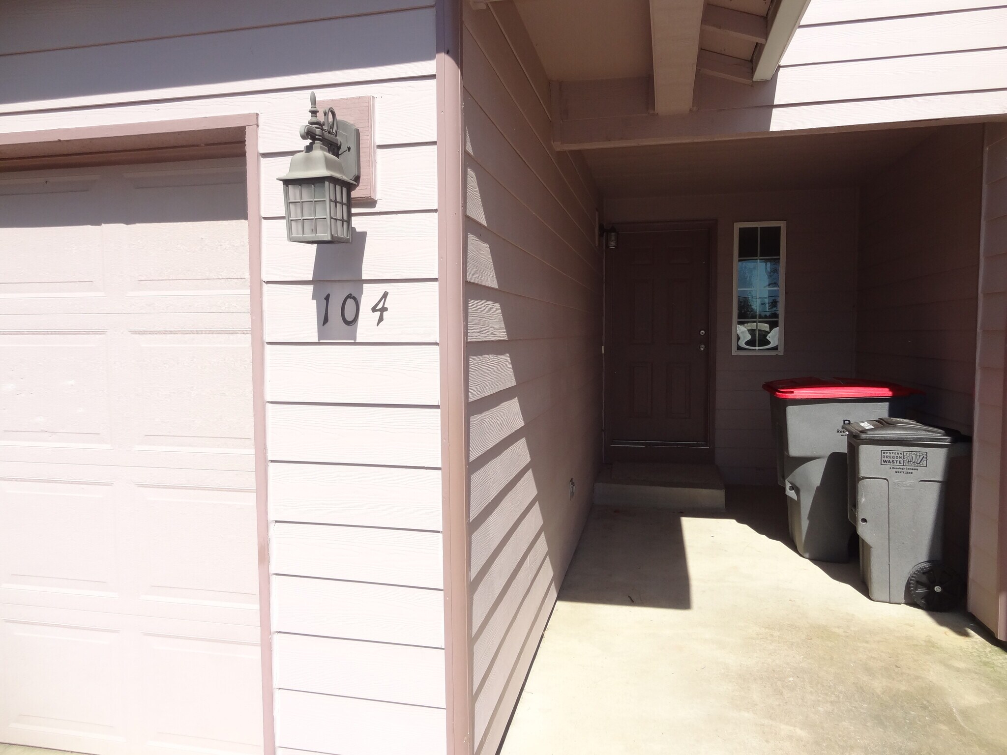 Building Photo - 104 Rice Ln