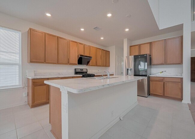 Building Photo - 5815 Texas Sage Dr