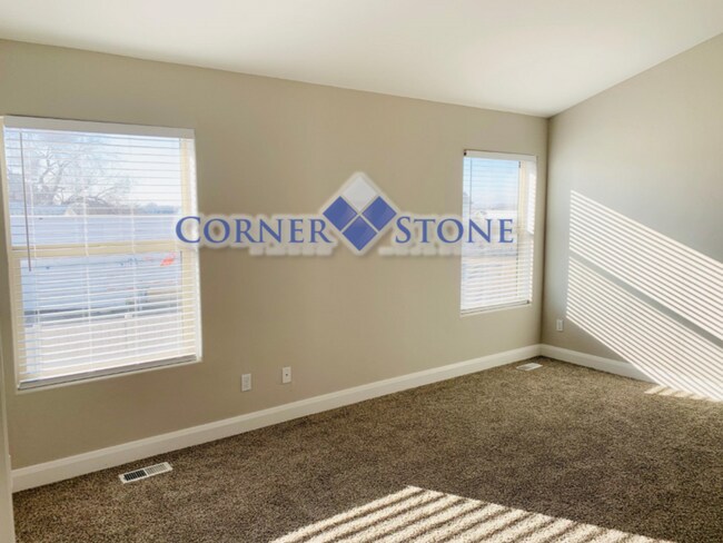 Building Photo - Wonderful Home In Middleton with 3 Car Garage!