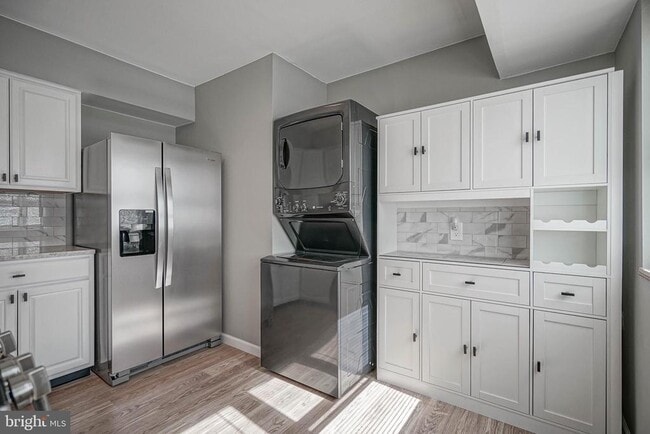 Building Photo - 20 Deborah Ln