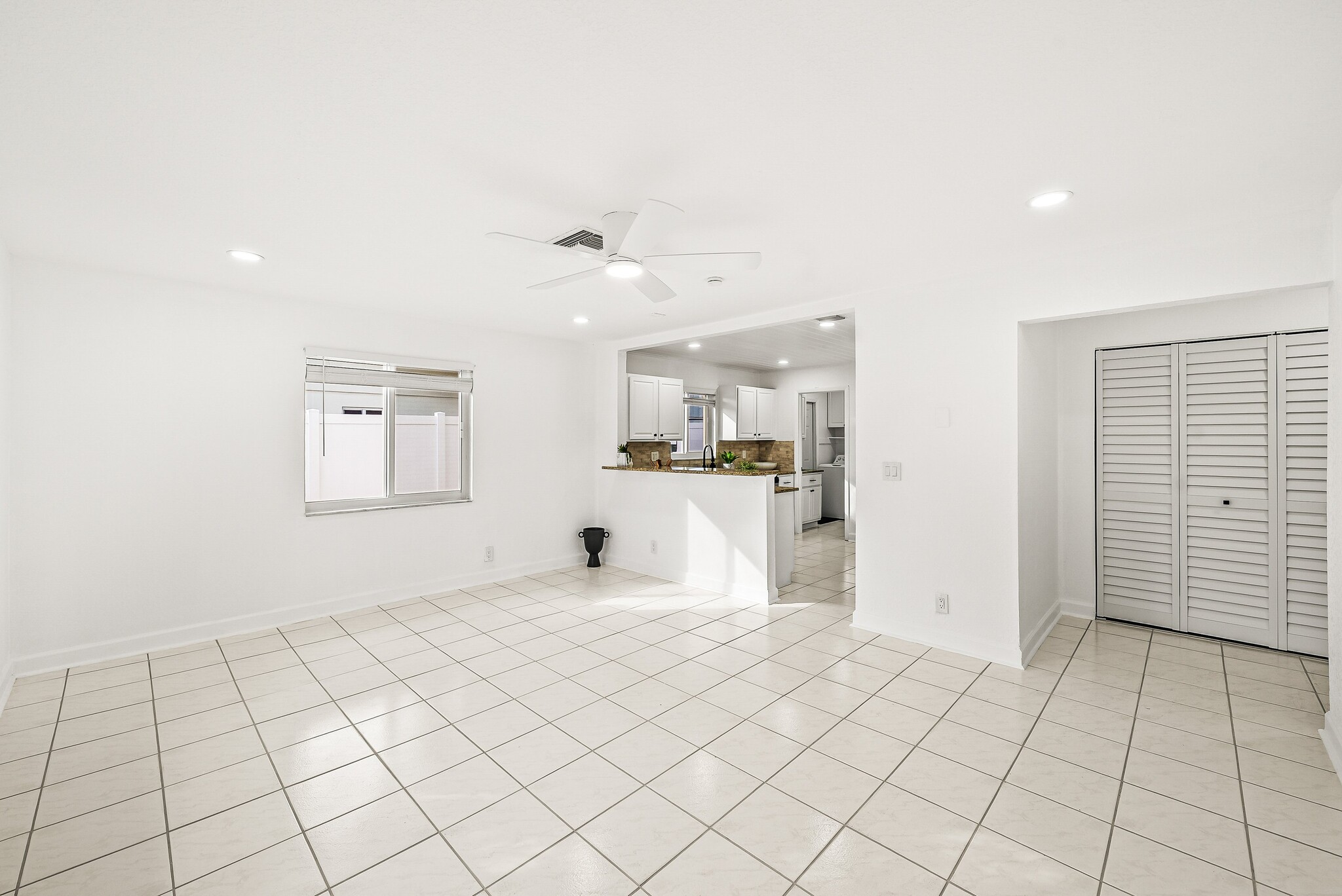 Living Room - 17 Fayette Dr