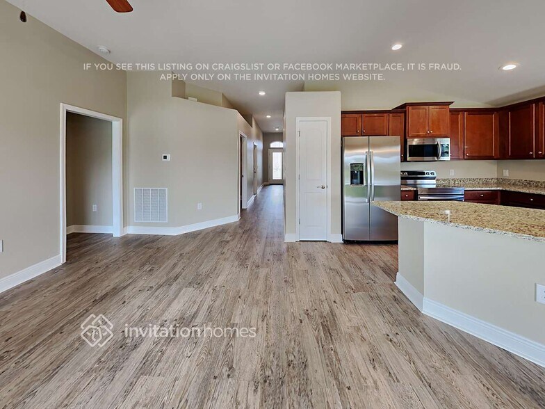 Building Photo - 9968 Spring Gulch Ln