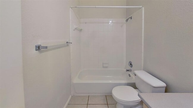 Building Photo - 1705 Constantino Cir