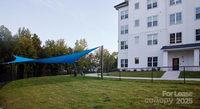 Building Photo - 4101 Glenloch Cir