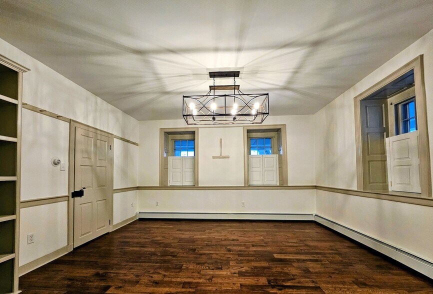 Building Photo - 105 S Windy Mansion Rd