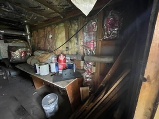 Building Photo - 1820 Larch Street C7