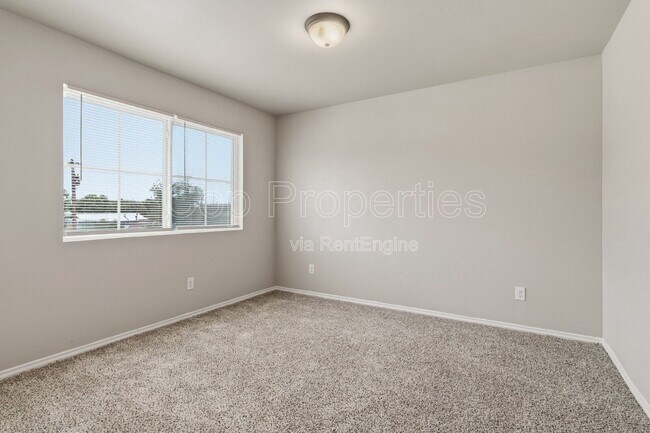 Building Photo - 11103 Belair Dr