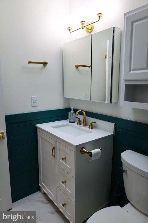 Building Photo - 15 Mariners Way