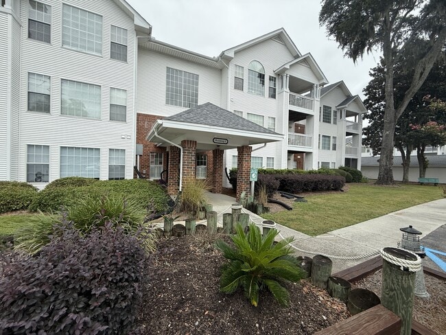 Building Photo - 1231 Ladys Island Dr