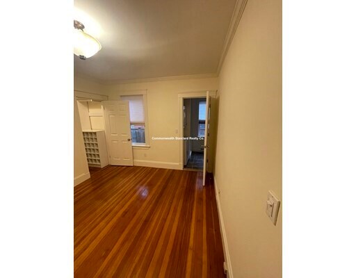 Building Photo - 17 Hillside Rd