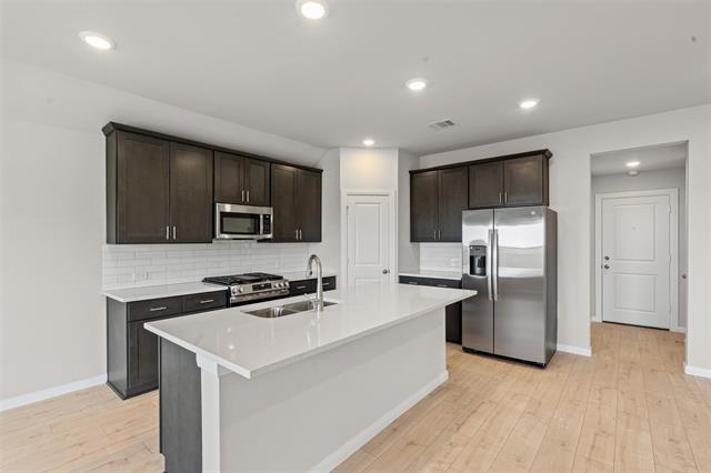 Building Photo - 1329 Water Canna Dr