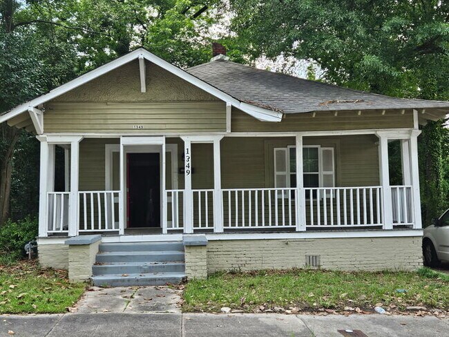 Primary Photo - Three Beddroom Ranch Home, Total Electric
