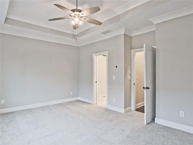 Building Photo - 6678 Sterling Dr