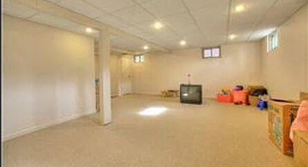 Building Photo - 4063 S Rosemary Way